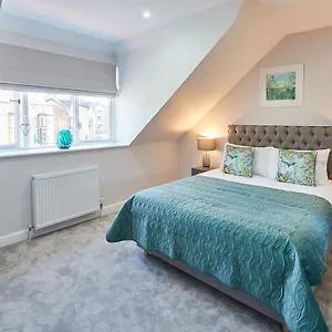 Host & - The Loft @ The Regency Harrogate